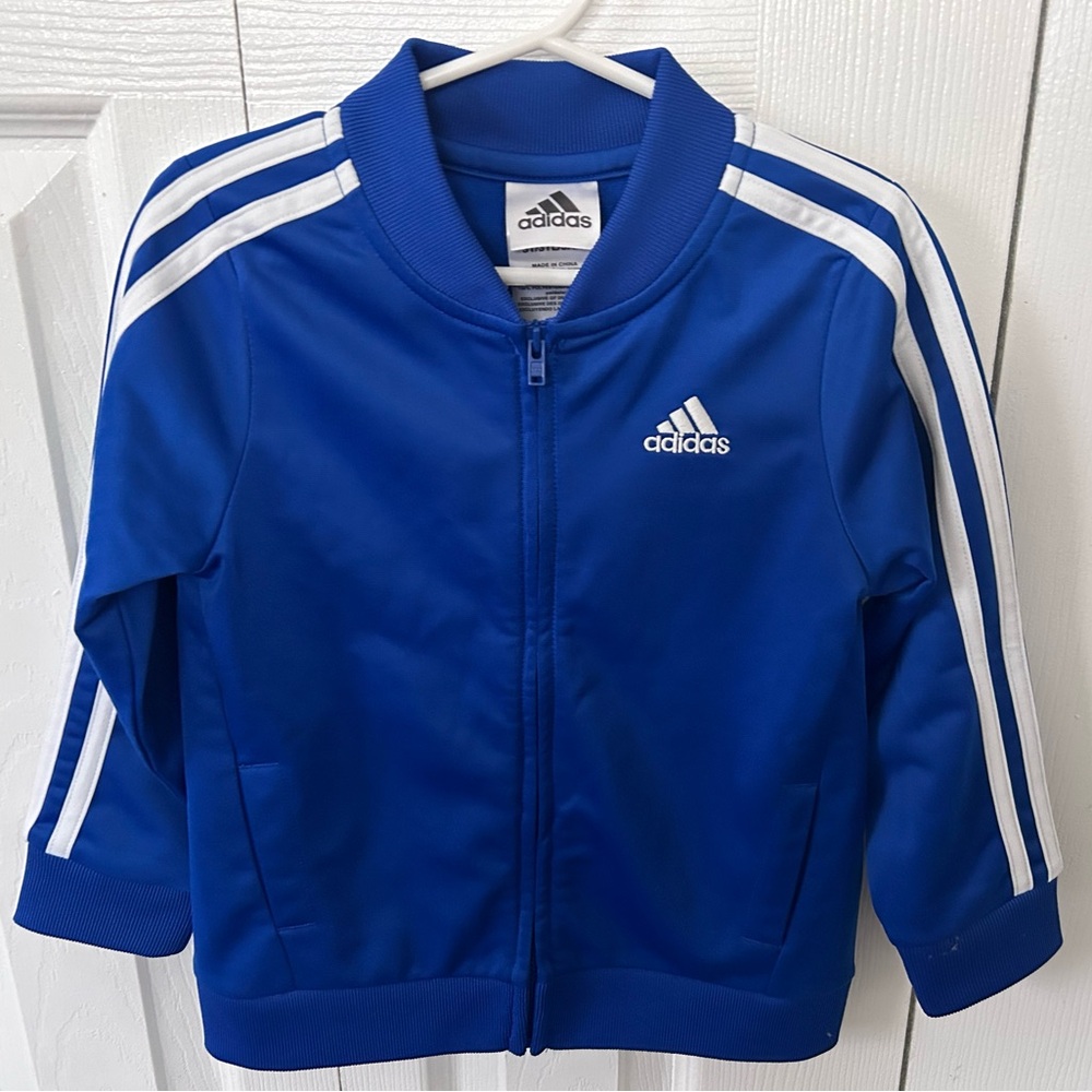 Kids track suit